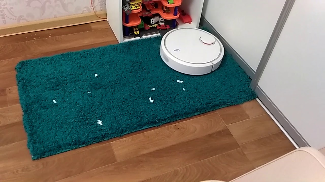 Робот-пылесос Xiaomi Mi Robot Vacuum Cleaner в домашних условиях